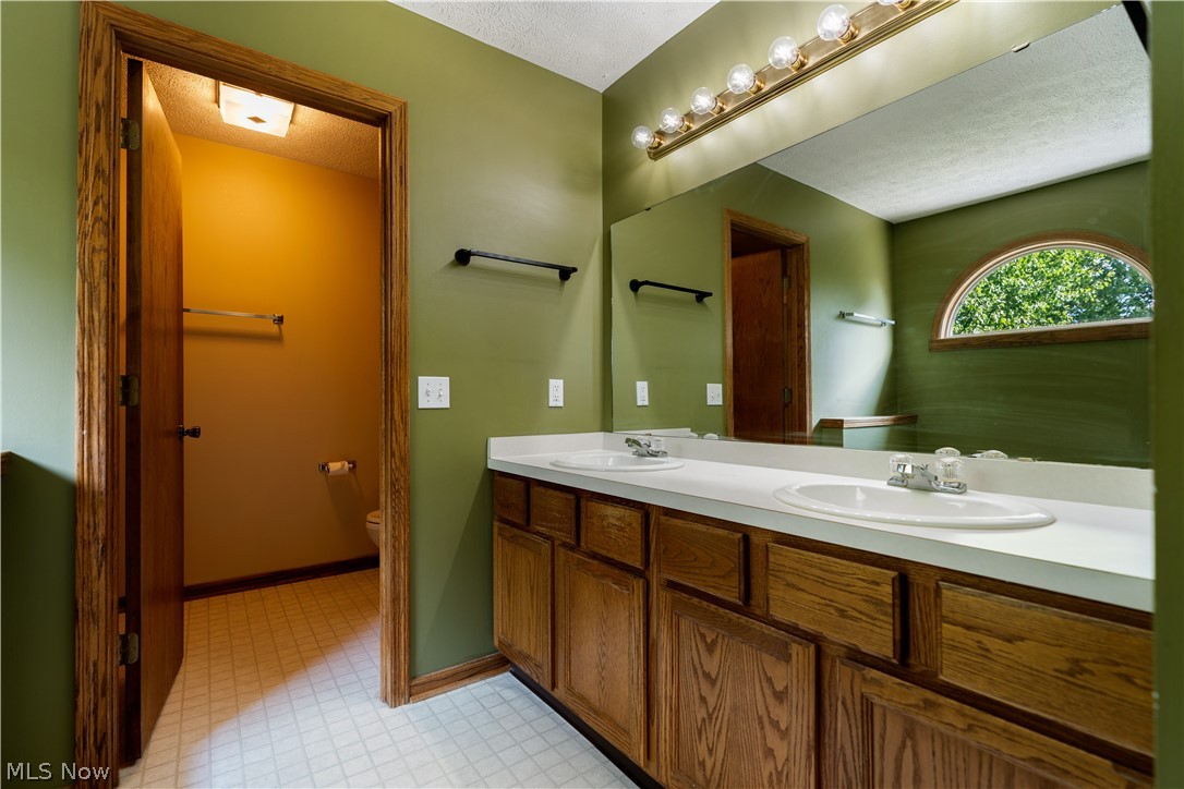 2124 Mount Pleasant Street Ne Property Photo 28