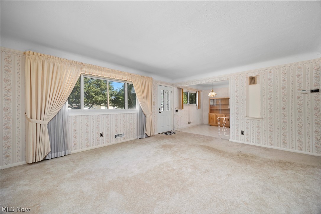 3331 Stanfield Drive Property Photo 4