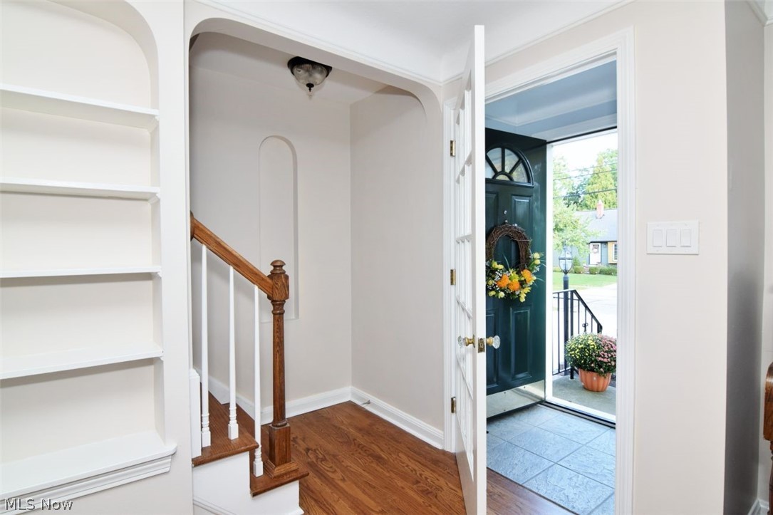 5284 Edenhurst Road Property Photo 3