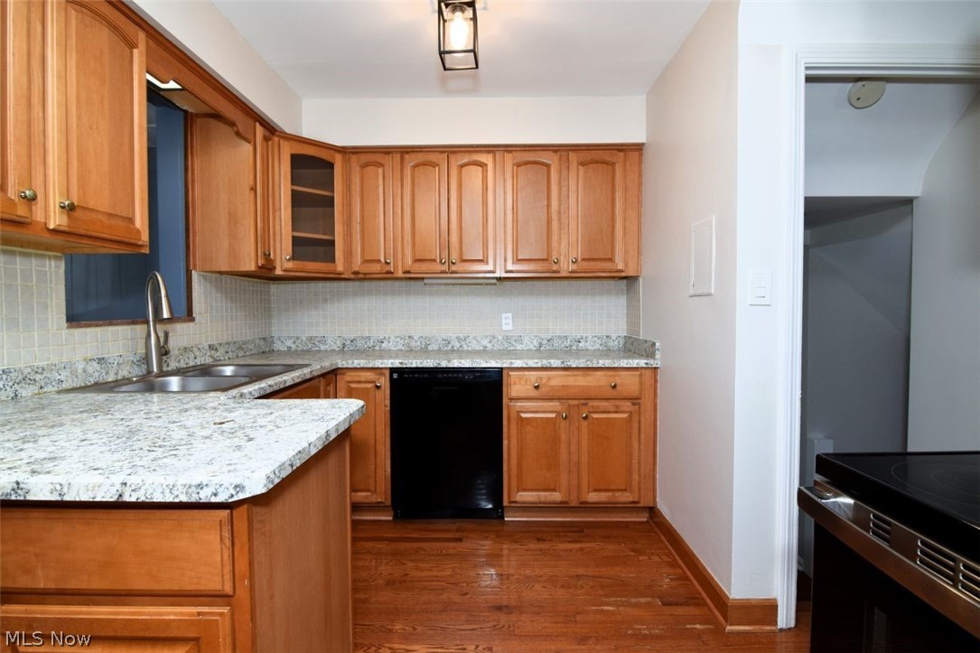 5284 Edenhurst Road Property Photo 13