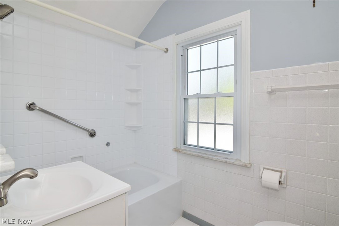 5284 Edenhurst Road Property Photo 38