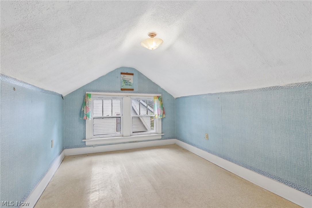 989 Amelia Avenue Property Photo 22
