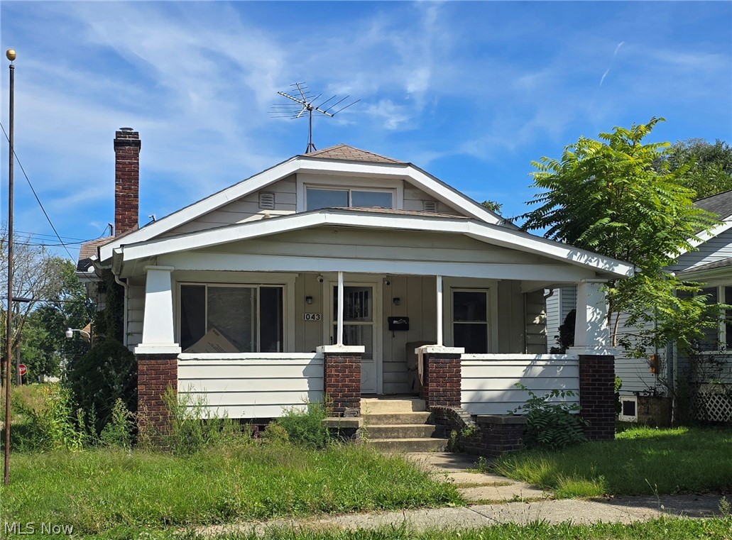 1043 Berwin Street Property Photo 1