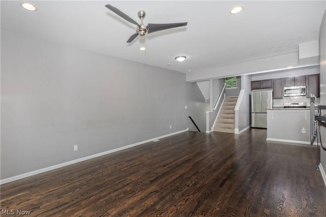 2868 W 11th Street Property Photo 9