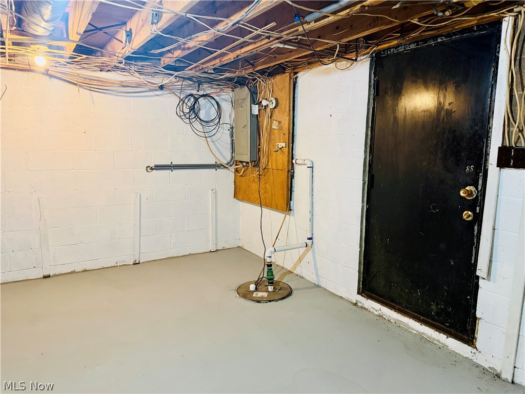 1674 Township Highway 244 Property Photo 35