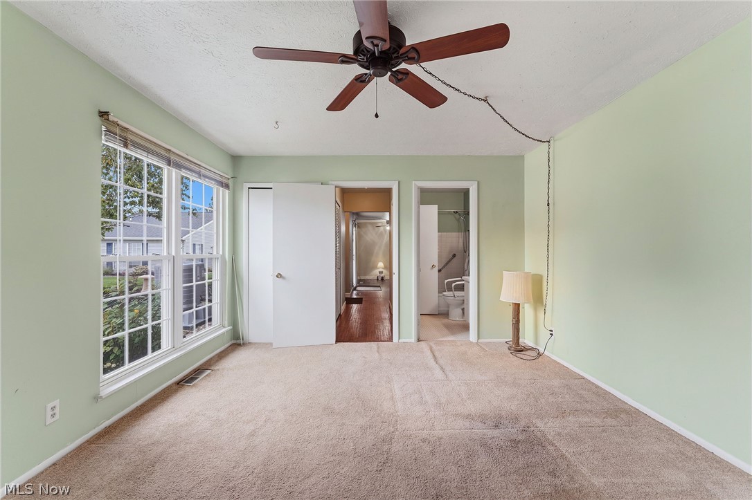 6864 Beacon Drive D Property Photo 10