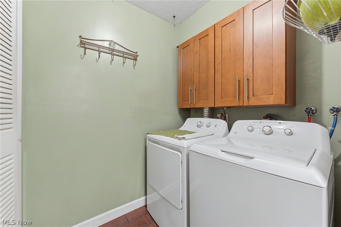 6864 Beacon Drive D Property Photo 15