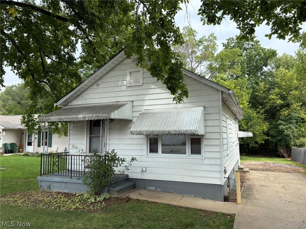4031 Elyria Avenue