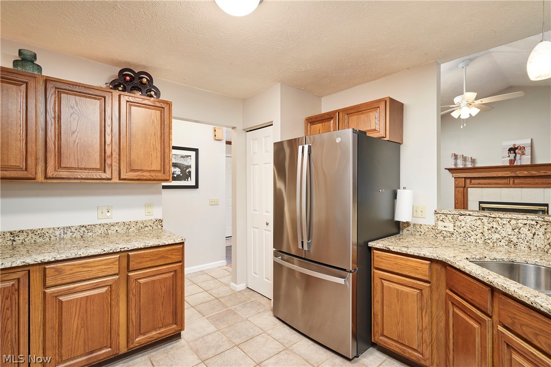3799 Hillbrook Drive Property Photo 8