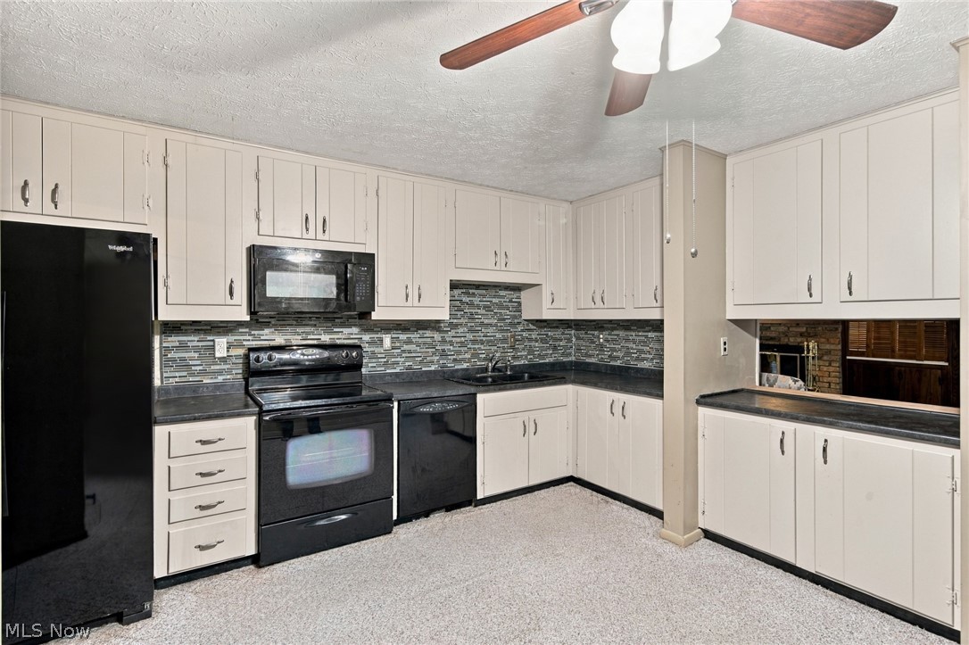 4936 Gate Moss Oval Property Photo 8