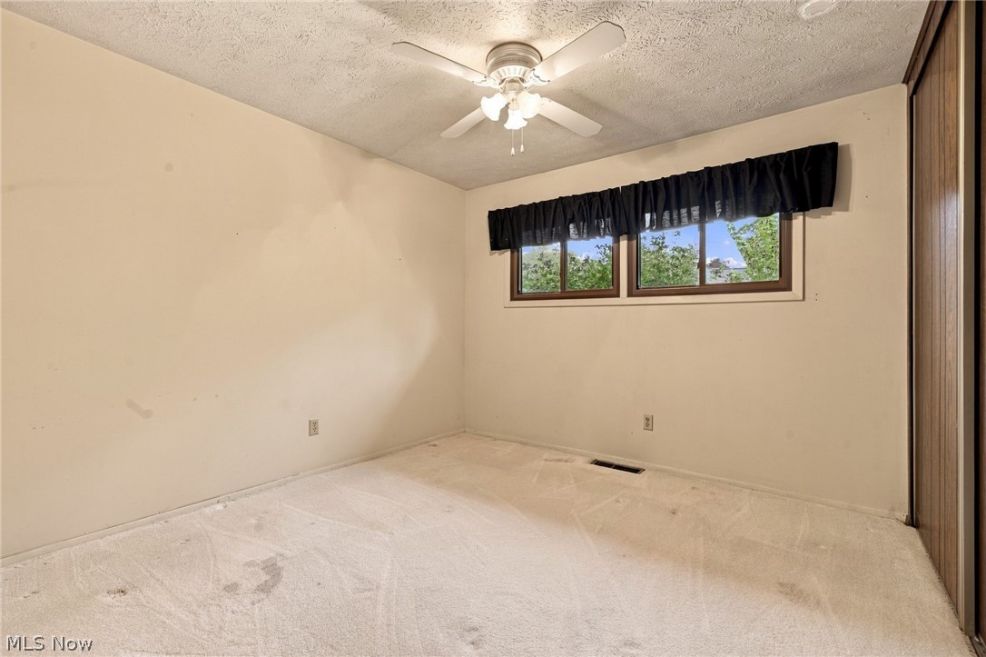 4936 Gate Moss Oval Property Photo 19