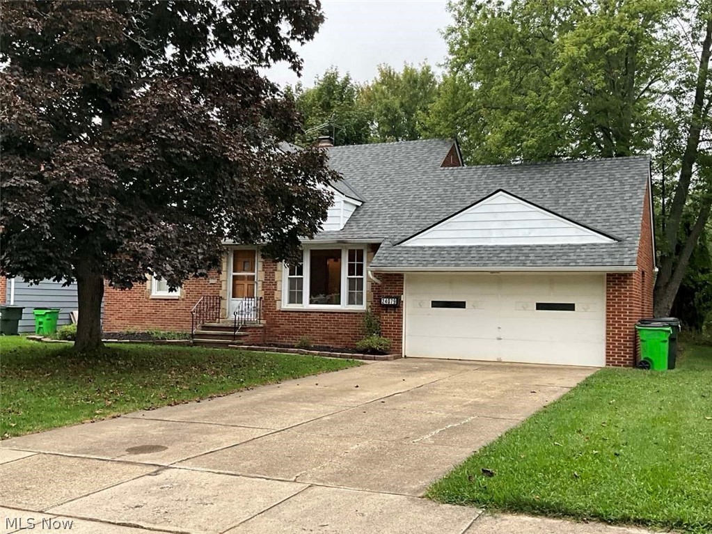 24079 Glenbrook Boulevard Property Photo 1