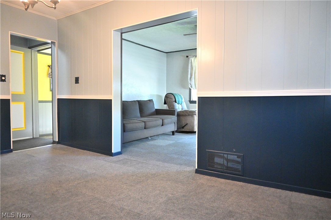842 Day Street Property Photo 5