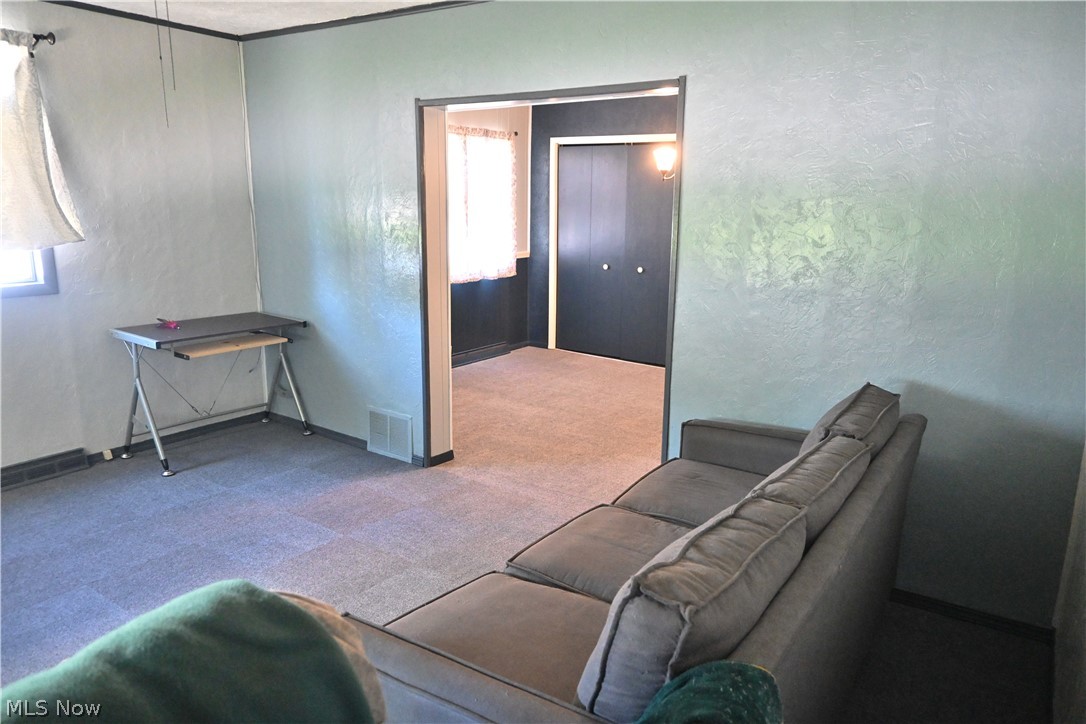 842 Day Street Property Photo 16