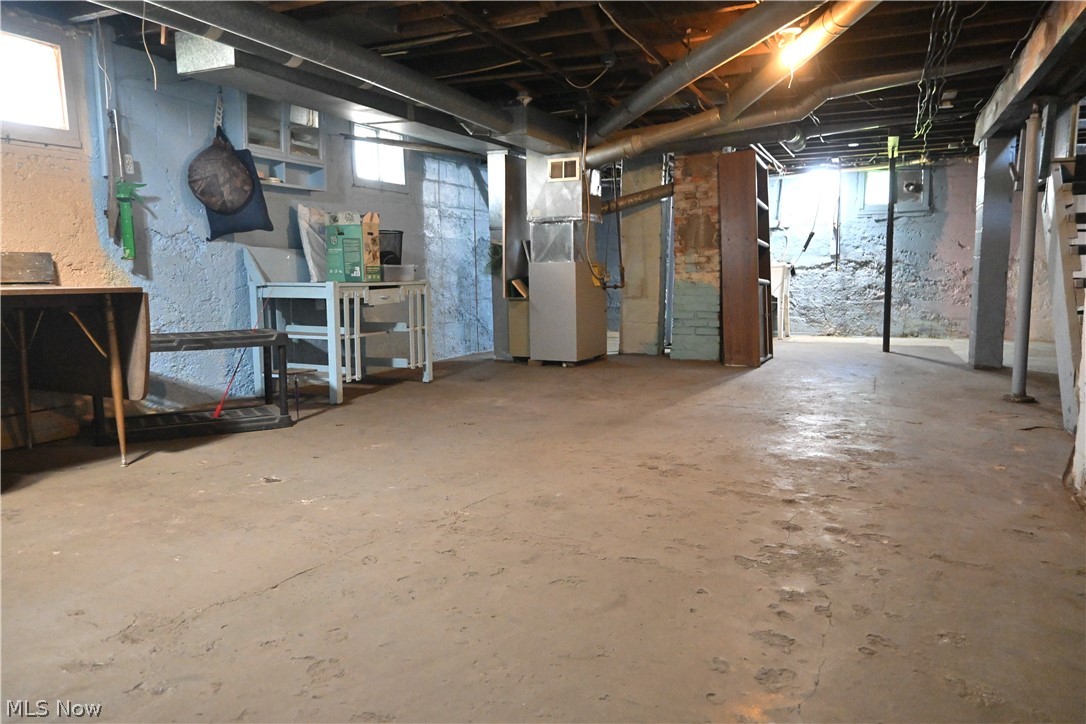 842 Day Street Property Photo 30