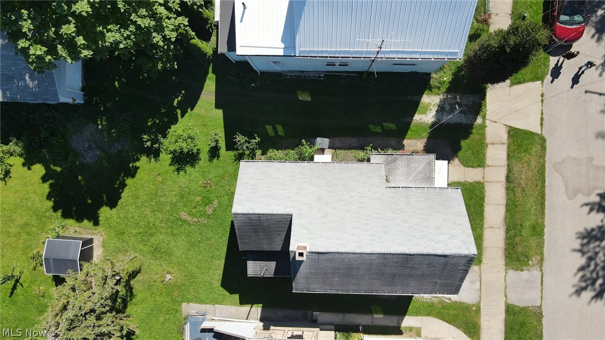 842 Day Street Property Photo 39