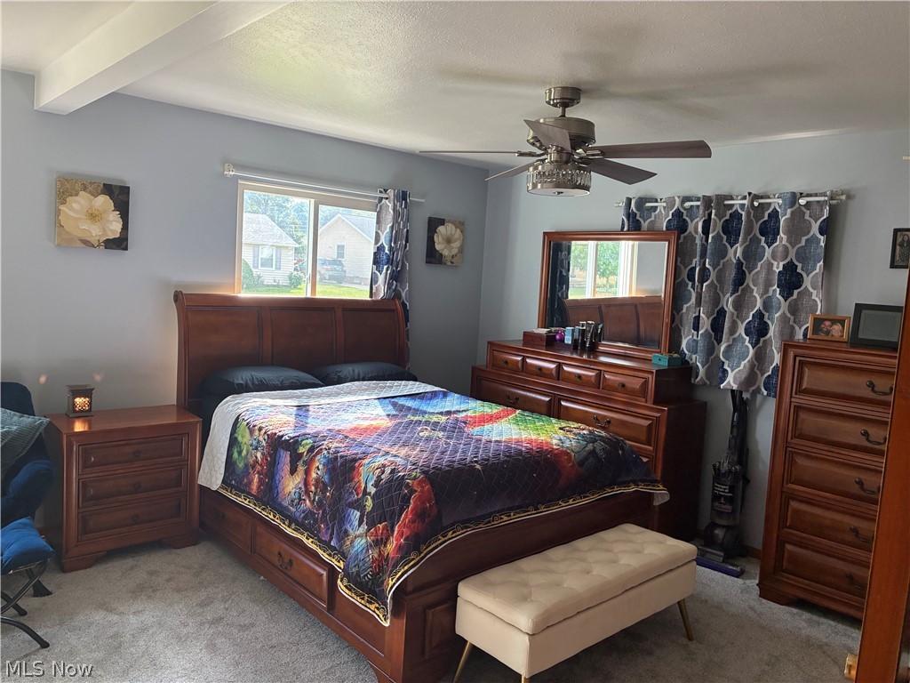 7270 Glenn Oval Drive Property Photo 14