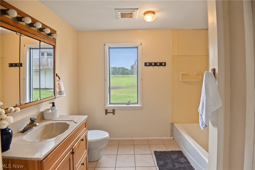 5540 Charleston Property Photo 12