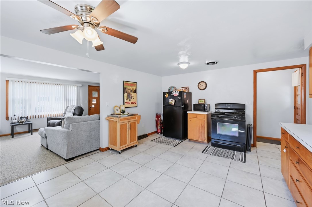 547 Gladys Street Property Photo 21