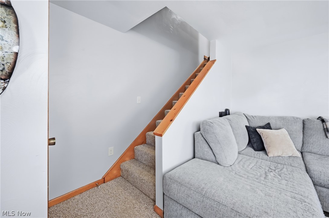 547 Gladys Street Property Photo 24