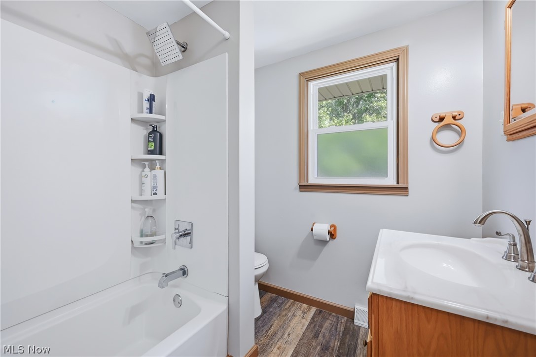 547 Gladys Street Property Photo 30