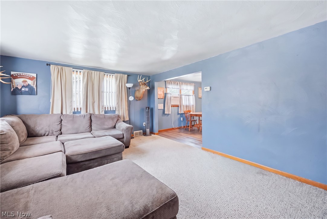 547 Gladys Street Property Photo 37