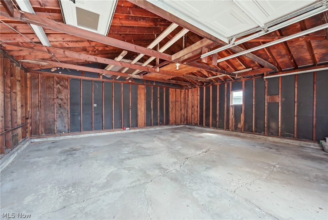 547 Gladys Street Property Photo 50