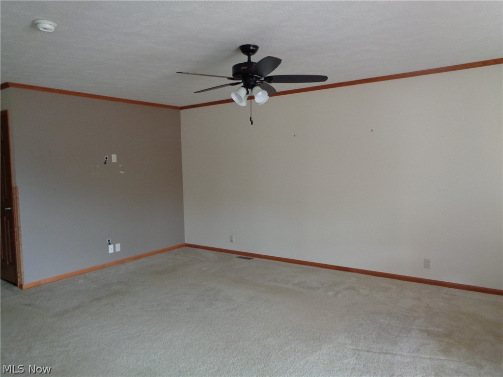 326 Gemini Drive Property Photo 6