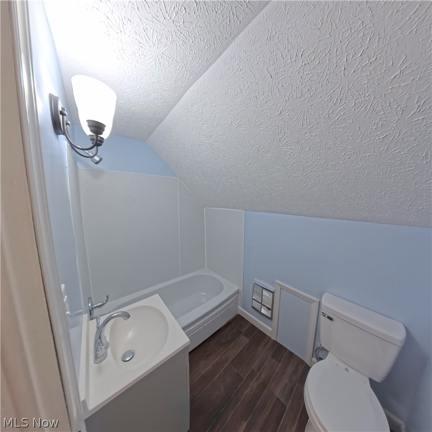 1556 Mcgill Road Property Photo 8