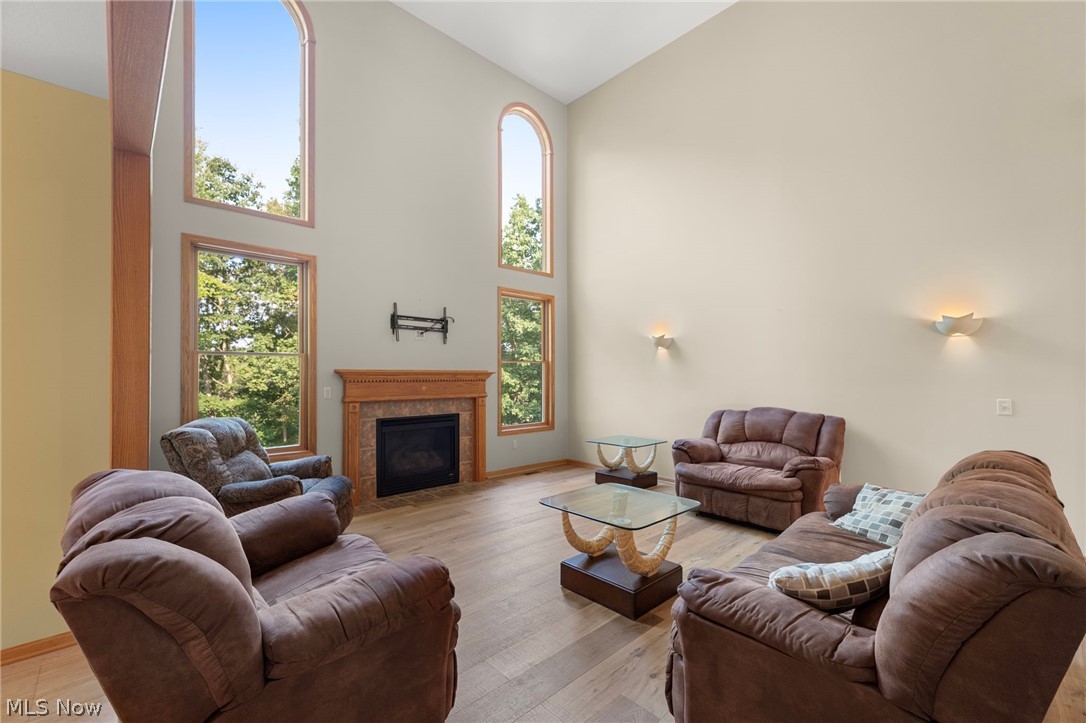 10 Cayuga Trail Property Photo 7