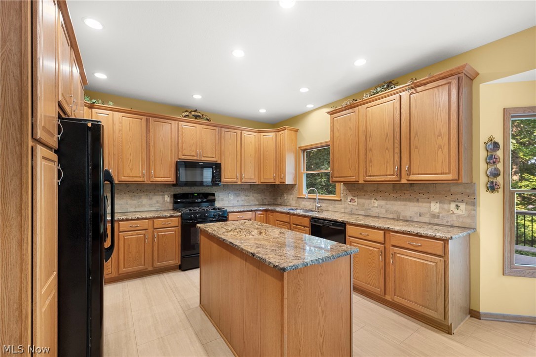 10 Cayuga Trail Property Photo 9
