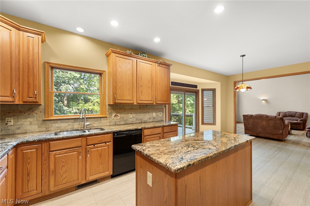 10 Cayuga Trail Property Photo 11