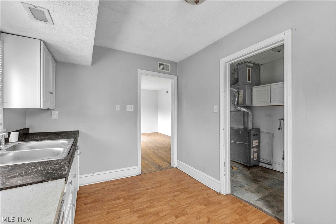 1936 Tait Street Property Photo 9