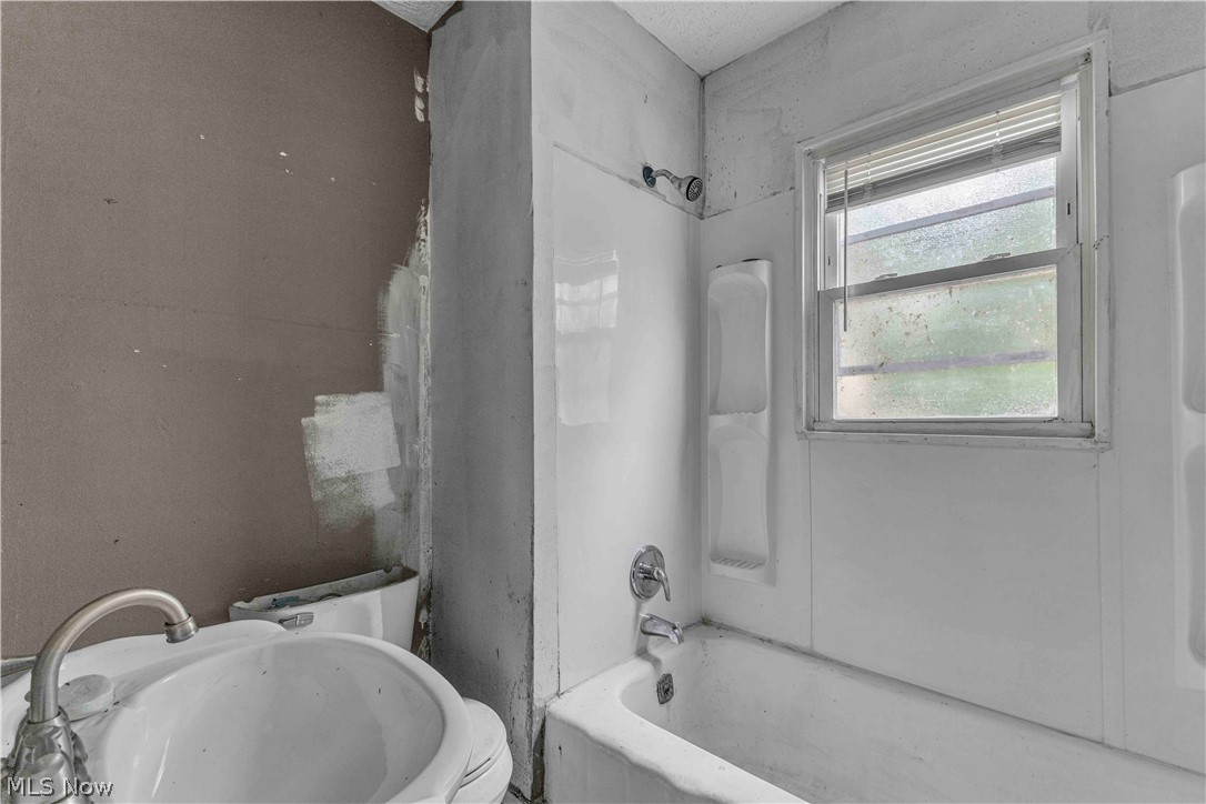 1936 Tait Street Property Photo 14