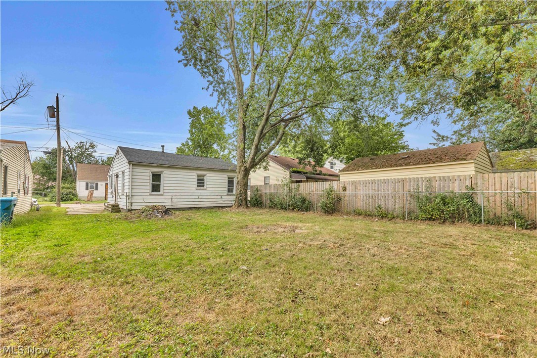 1936 Tait Street Property Photo 17