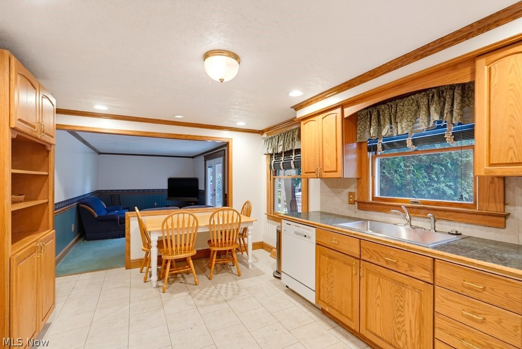 4209 Sunnyview Drive Property Photo 9