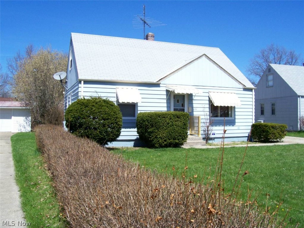 25701 Richards Avenue Property Photo 15