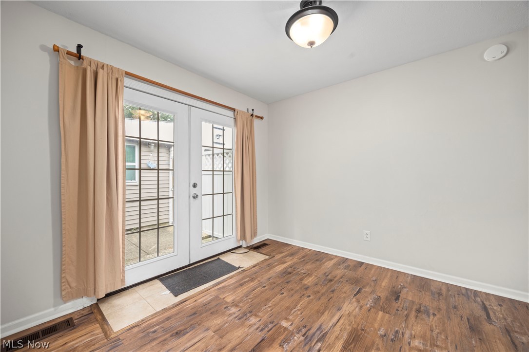 4105 Denison Avenue Property Photo 9