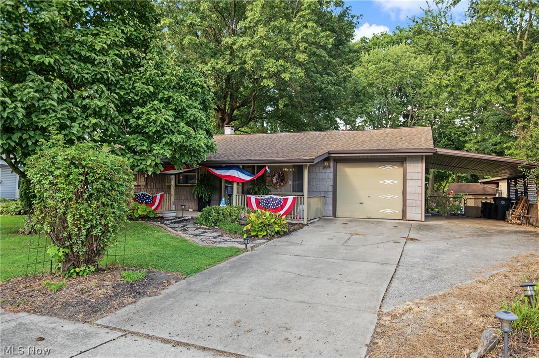 3577 Lynwood Drive Nw Property Photo 1