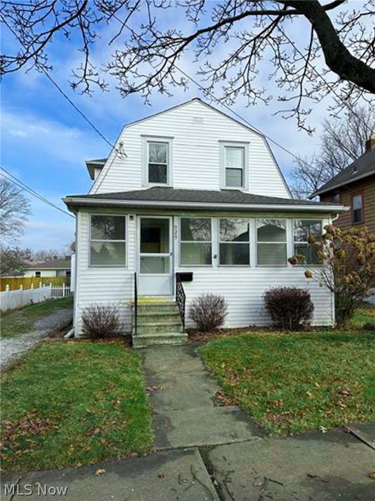 929 Jason Avenue Property Photo 2