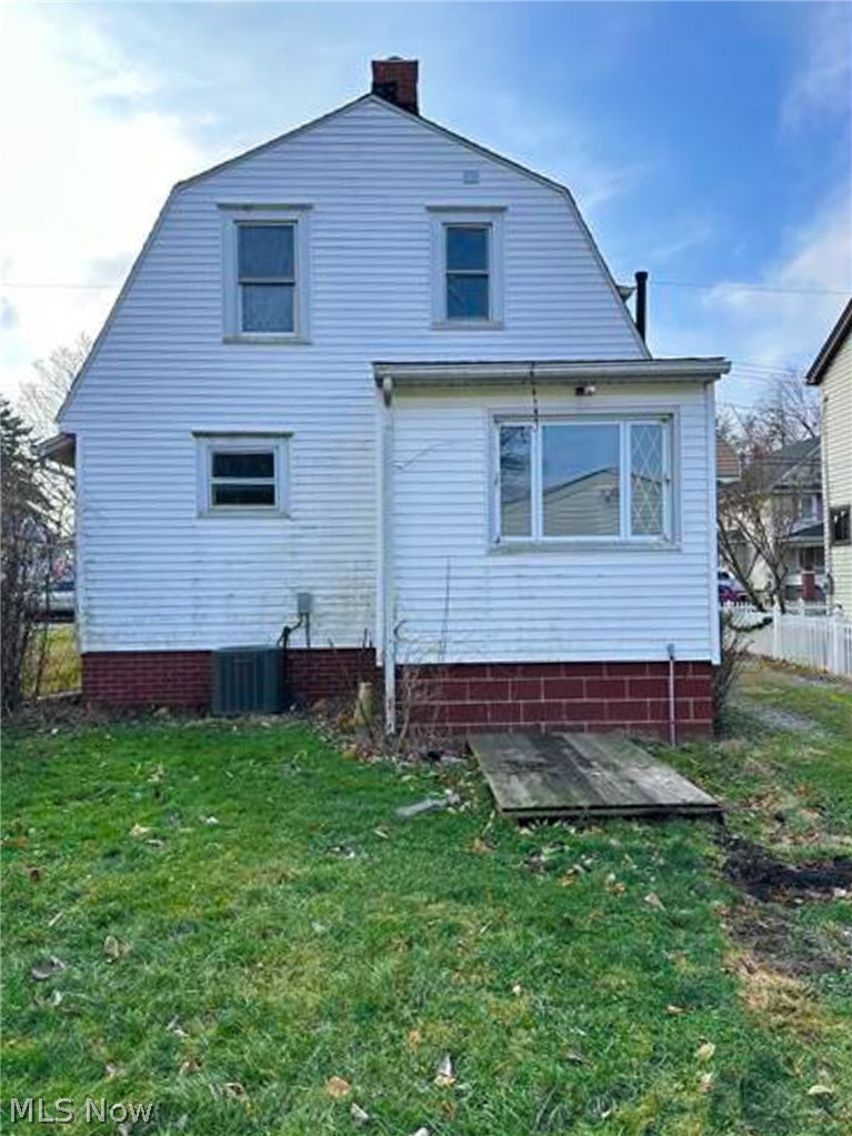 929 Jason Avenue Property Photo 4