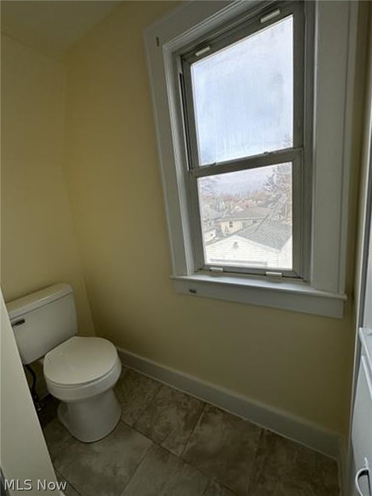 929 Jason Avenue Property Photo 15