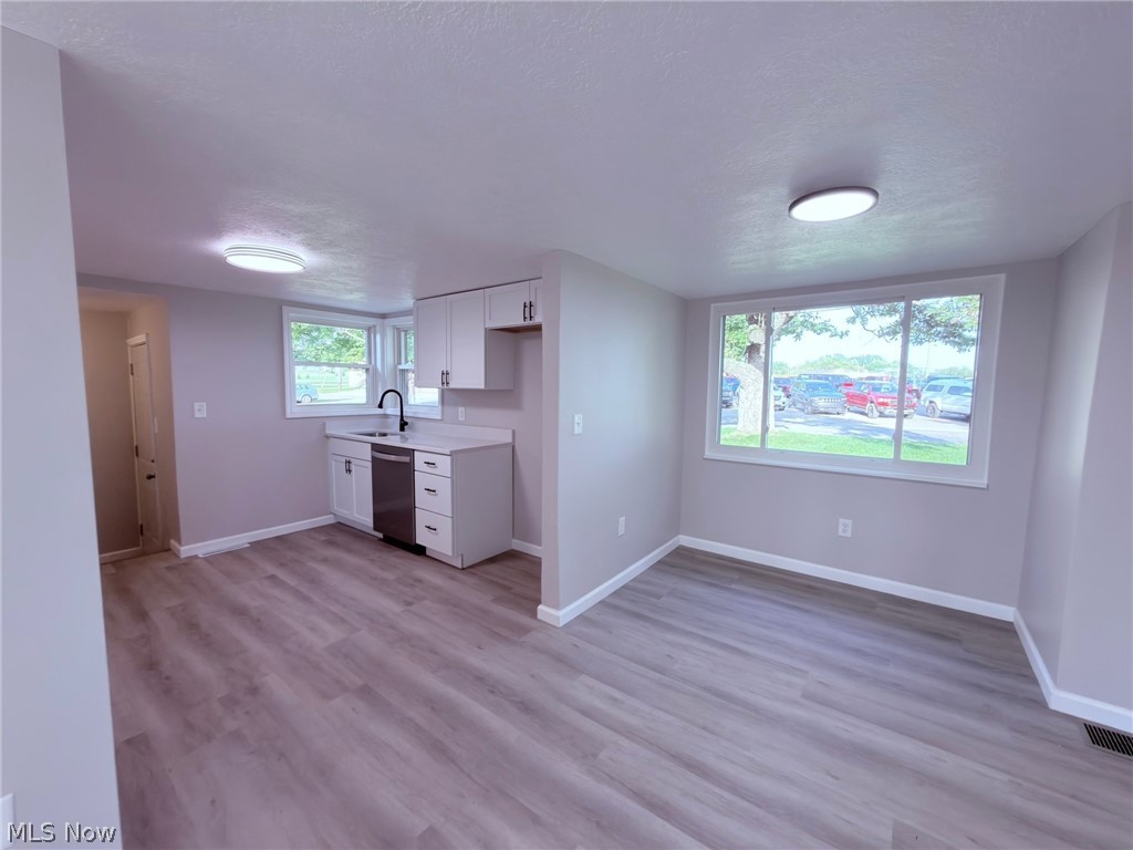 1963 Deermont Avenue Nw Property Photo 9