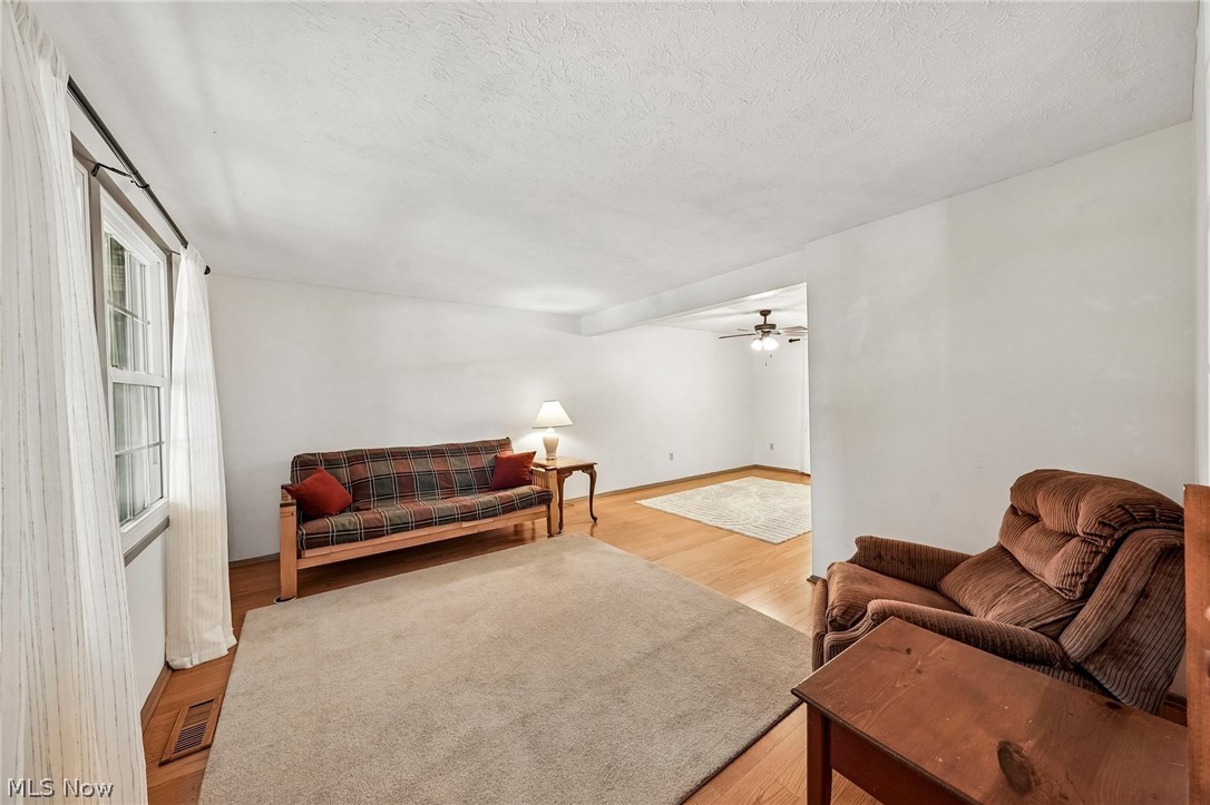 95 River Park Boulevard Property Photo 5