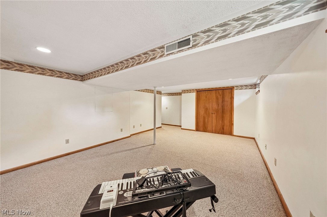 95 River Park Boulevard Property Photo 37
