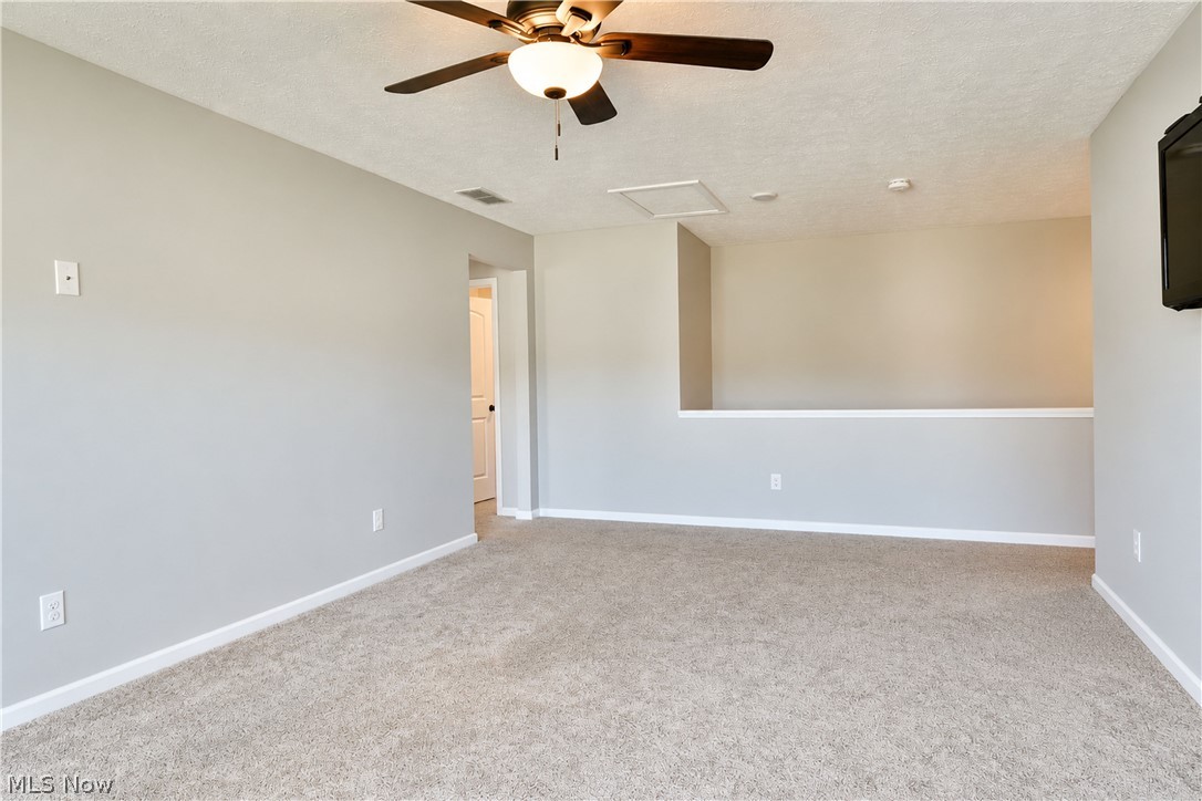 987 Hawkin Lane Property Photo 29