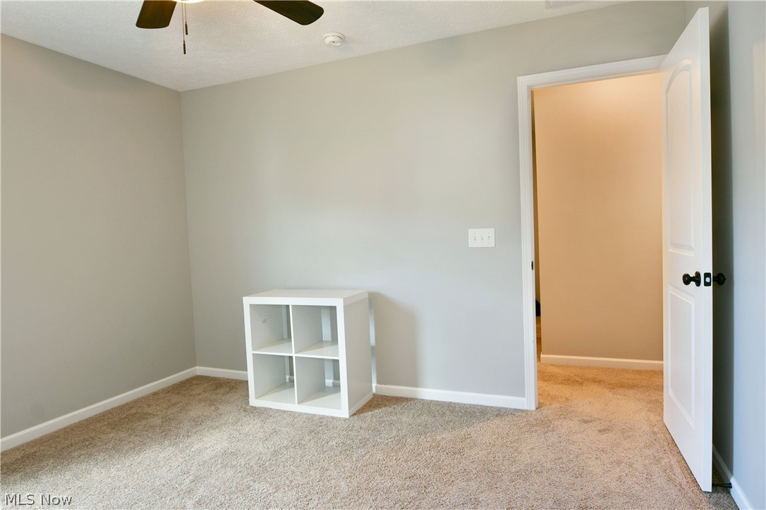 987 Hawkin Lane Property Photo 41