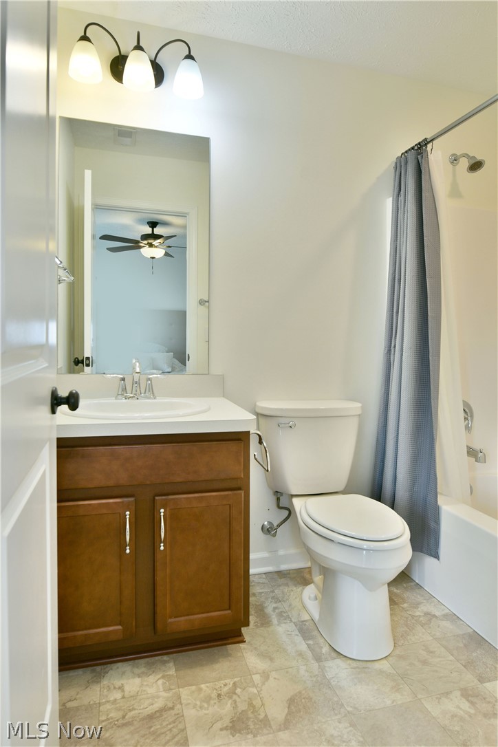 987 Hawkin Lane Property Photo 46