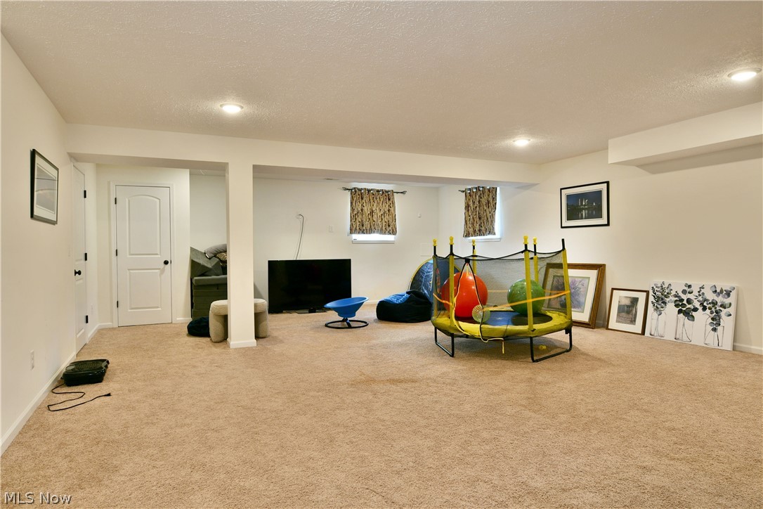 987 Hawkin Lane Property Photo 48