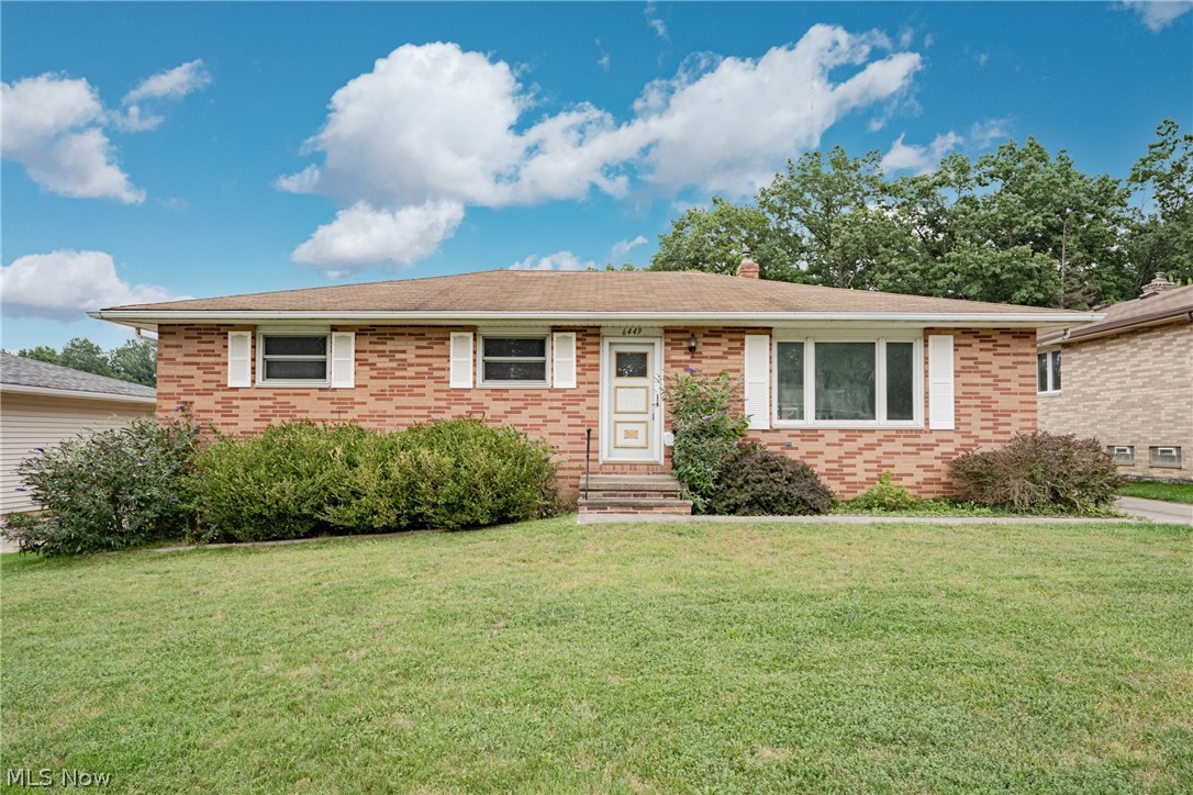 6449 S Park Boulevard Property Photo 1